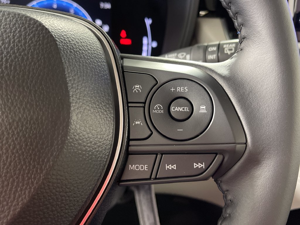 New 2026 Toyota Corolla Cross LE FWD image 29