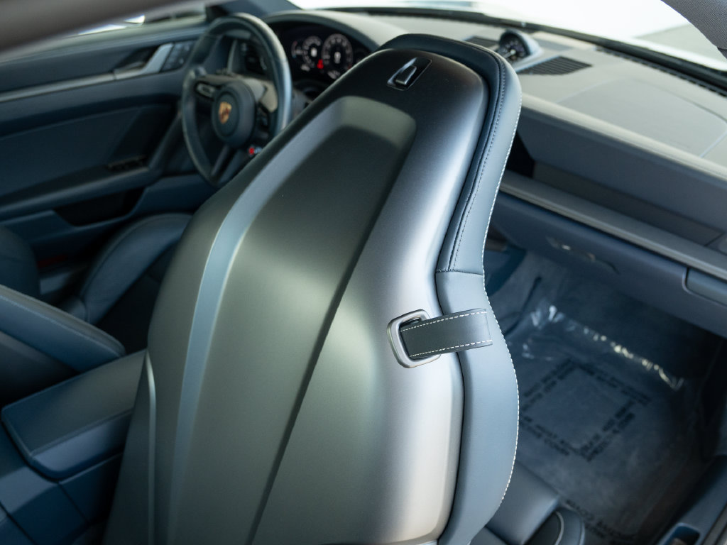 Certified 2025 Porsche 911 Carrera RWD image 21