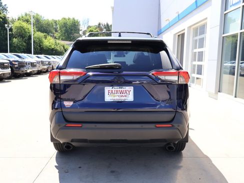 Used 2023 Toyota RAV4 XLE Premium AWD/4WD image 9
