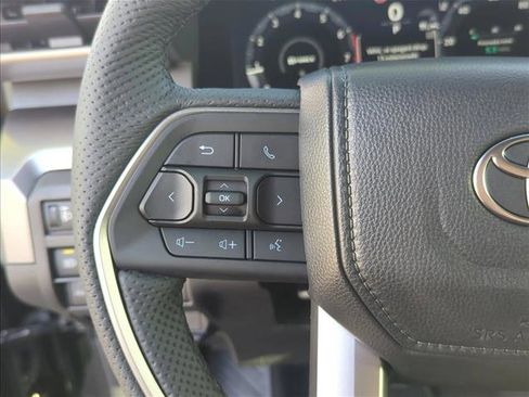 New 2025 Toyota Tacoma TRD Off-Road image 15