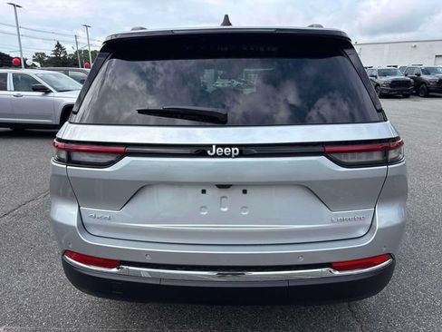 New 2026 Jeep Grand Cherokee L 4WD image 3