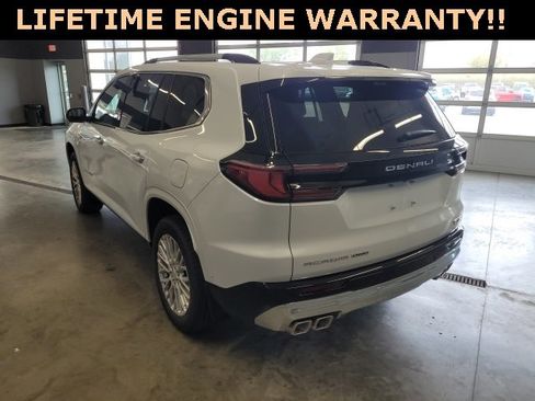 New 2026 GMC Acadia Denali w/ Super Cruise Package image 7