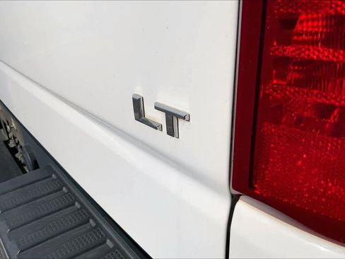 Used 2019 Chevrolet Silverado 1500 LT w/ All-Star Edition image 9