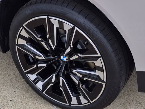 New 2026 BMW X3 xDrive30i w/ Premium Package AWD/4WD image 7
