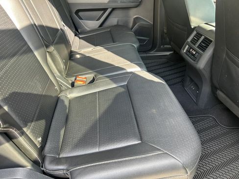Used 2021 Volkswagen Atlas SE FWD image 29