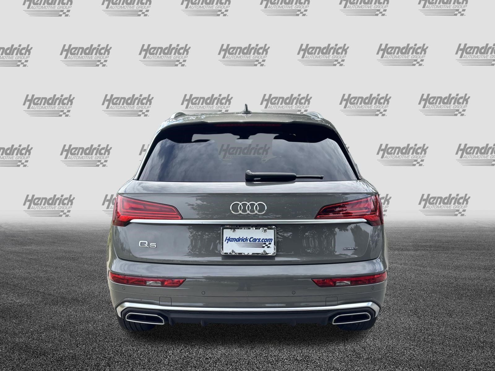 Certified 2023 Audi Q5 2.0T Premium w/ Convenience Package AWD/4WD image 9