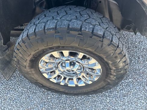 Used 2020 Ford F350 XLT w/ XLT Premium Package AWD/4WD image 24