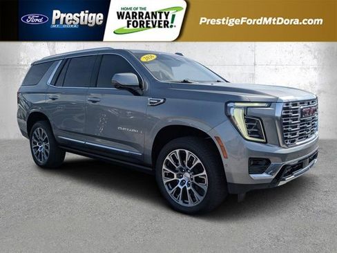 Used 2026 GMC Yukon Denali w/ Denali Reserve Package AWD/4WD image 1