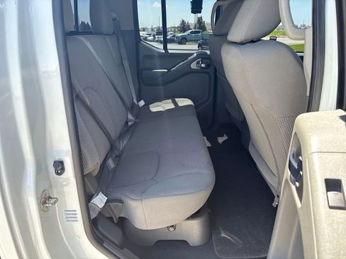 Used 2019 Nissan Frontier SV RWD image 24