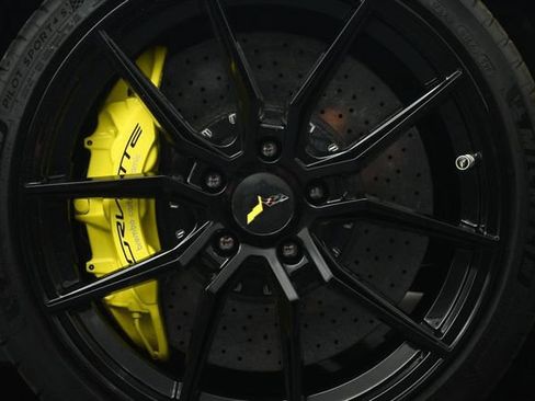 Used 2015 Chevrolet Corvette Z06 w/ 3LZ Preferred Equipment Group RWD image 53