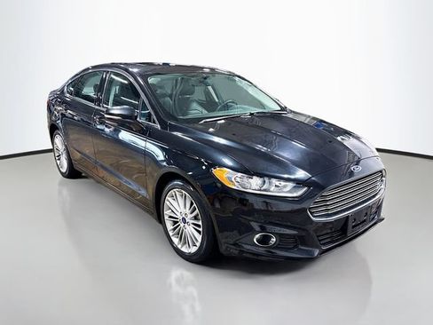 Used 2015 Ford Fusion SE w/ Equipment Group 202A AWD/4WD image 3