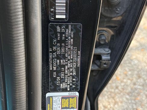 Used 2025 Kia K4 FWD image 28