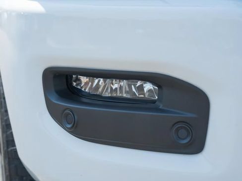 Used 2025 RAM 2500 Limited AWD/4WD image 20