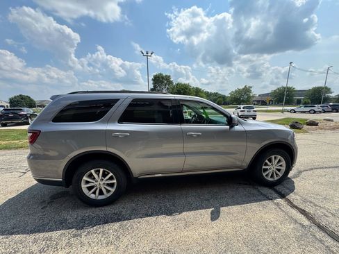 Used 2019 Dodge Durango SXT image 6