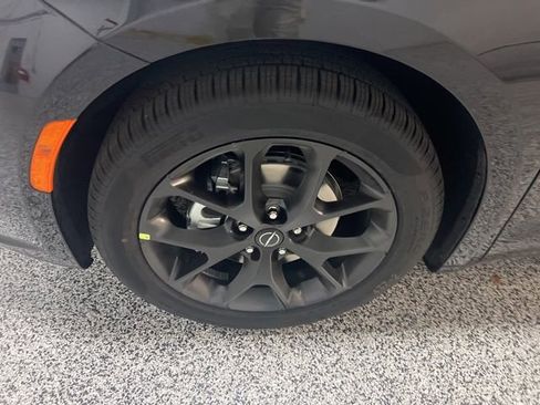 New 2026 Chrysler Pacifica Limited w/ S Appearance Package image 4