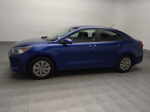 Used 2019 Kia Rio S image 2
