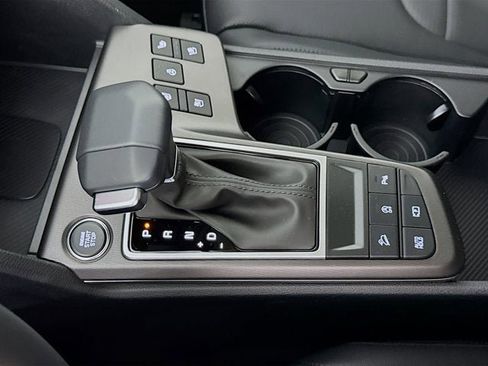 New 2026 Kia Sportage SX AWD/4WD image 19