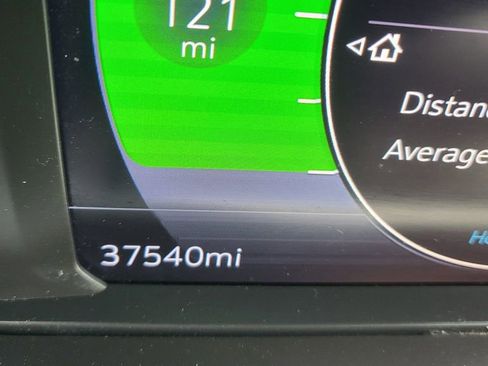 Used 2022 Chevrolet Bolt EUV Premier w/ Sun & Sound Package FWD image 31