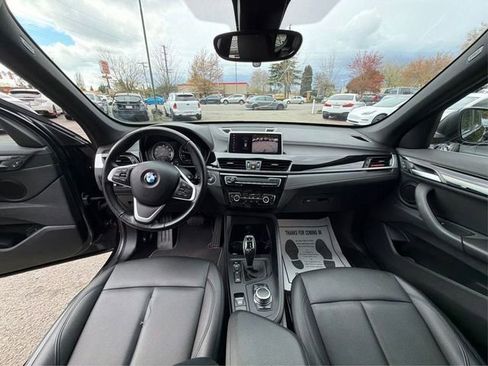 Used 2022 BMW X1 xDrive28i w/ Convenience Package AWD/4WD image 26