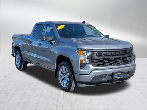 Certified 2024 Chevrolet Silverado 1500 Custom w/ LPO, Dark Essentials Package image 7