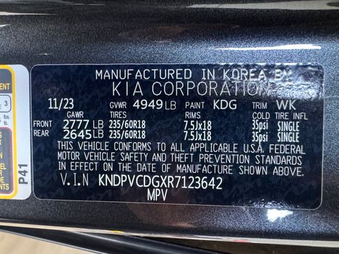 Used 2024 Kia Sportage EX AWD/4WD image 16