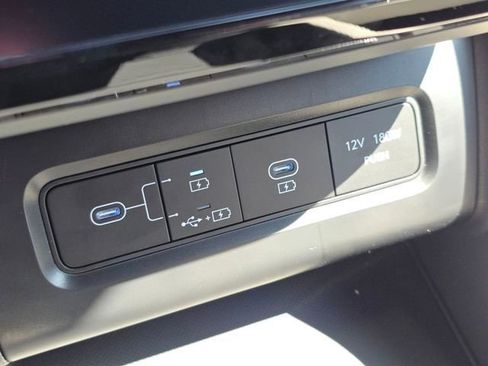 New 2026 Hyundai Tucson Limited image 29