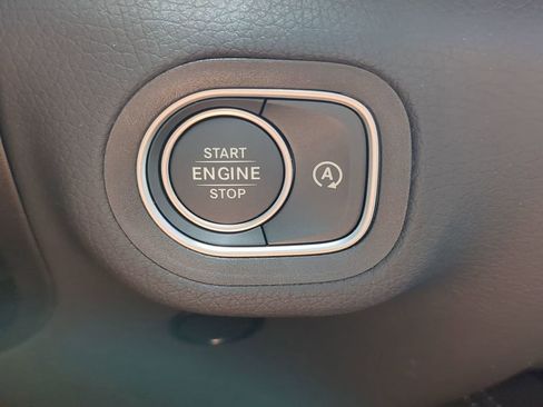 New 2025 Mercedes-Benz GLE 580 GLE 580 image 16