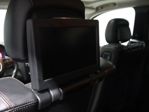 Used 2018 Dodge Durango GT image 16