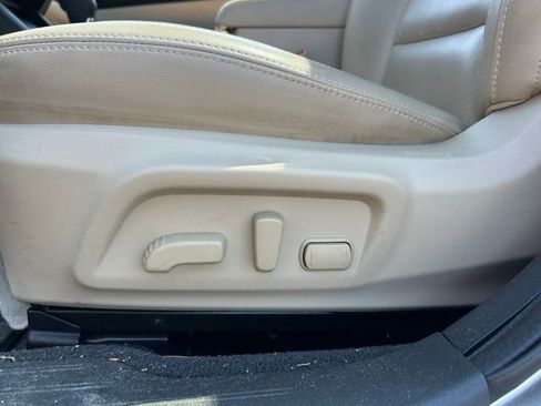 Used 2017 Subaru Outback 2.5i Limited AWD/4WD image 15