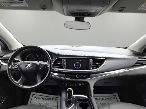 Used 2018 Buick Enclave Essence AWD/4WD image 19