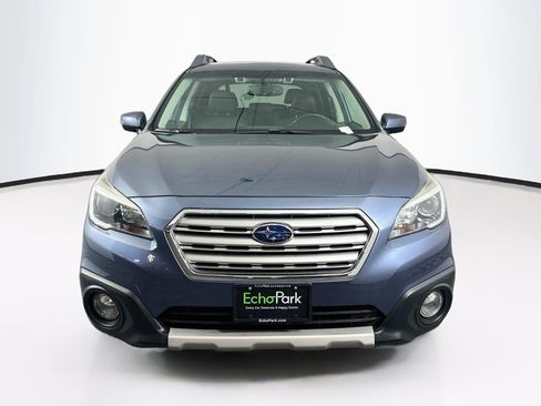 Used 2016 Subaru Outback 2.5i Limited AWD/4WD image 2