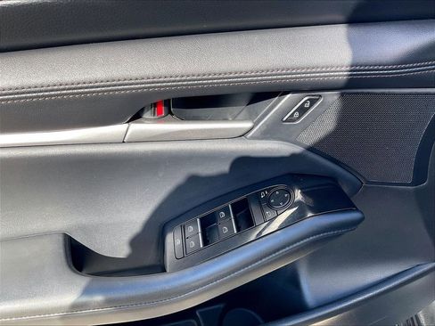 Used 2025 MAZDA MAZDA3 s Sport image 34