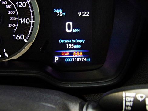 Used 2021 Toyota Corolla LE FWD image 14