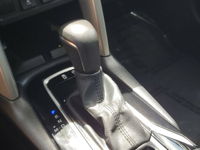 Used 2024 Toyota Corolla Cross XLE FWD image 23