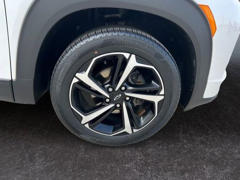 Used 2021 Chevrolet TrailBlazer RS w/ Sun and Liftgate Package image 29