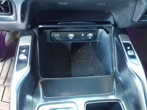 Used 2023 Kia Sorento S w/ Panoramic Sunroof Package FWD image 29