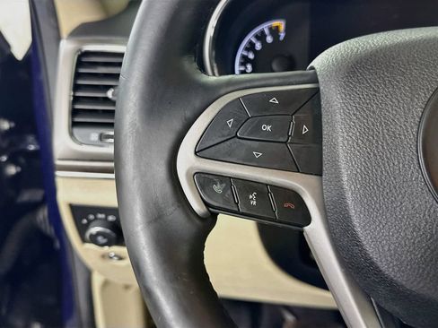 Used 2018 Jeep Grand Cherokee Limited AWD/4WD image 23