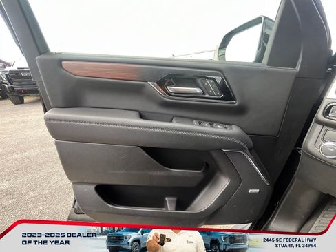 Used 2025 GMC Yukon Denali image 25