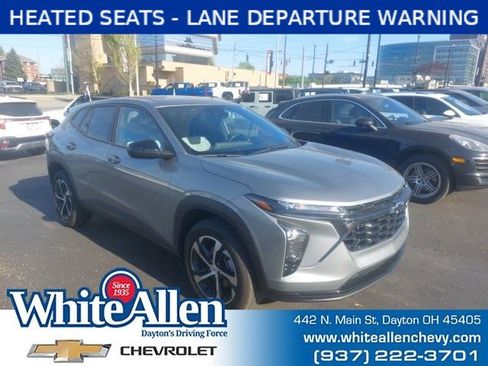 Used 2024 Chevrolet Trax RS image 1