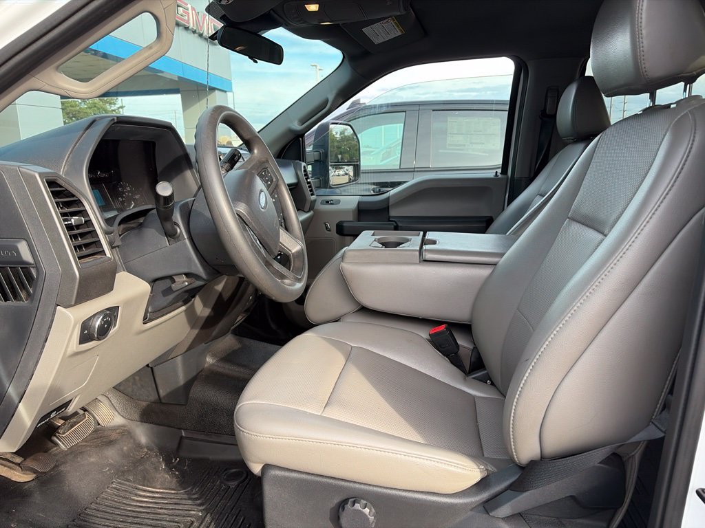 Used 2022 Ford F350 XL w/ Power Equipment Group AWD/4WD image 6