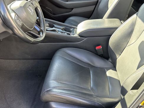 Used 2023 Honda Accord EX-L image 11