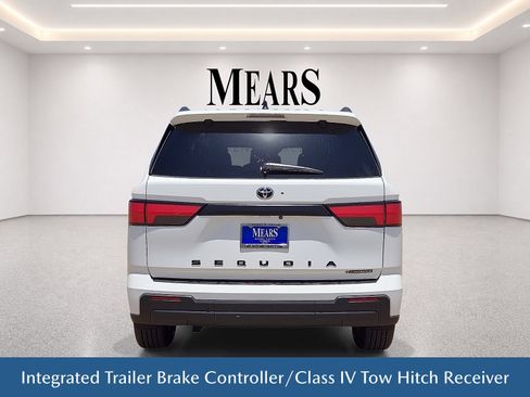Used 2026 Toyota Sequoia SR5 AWD/4WD image 5