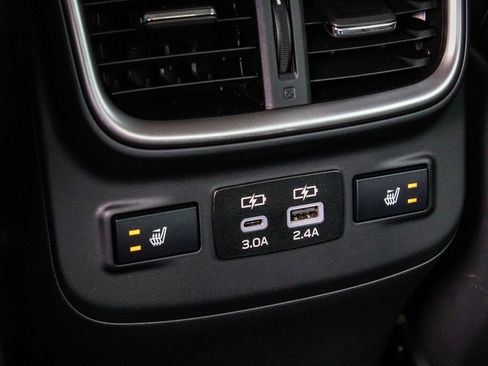 Used 2023 Subaru Legacy Limited image 35