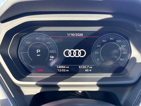 Used 2024 Audi Q4 e-tron Premium Plus w/ Premium Plus image 29