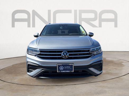 Certified 2022 Volkswagen Tiguan SE image 4