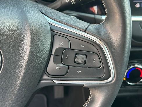 Used 2022 Buick Encore GX Preferred w/ Cold Weather Comfort Package AWD/4WD image 21