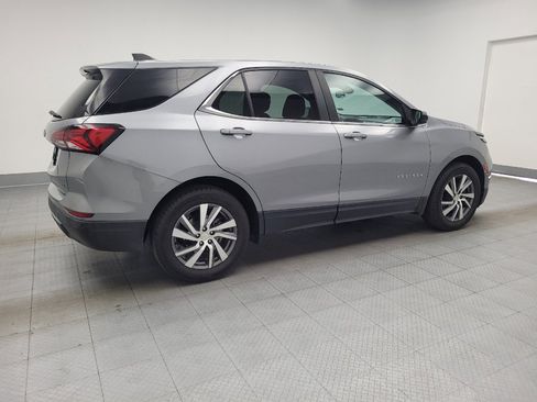 Used 2024 Chevrolet Equinox LT w/ LPO, Floor Liner Package FWD image 10