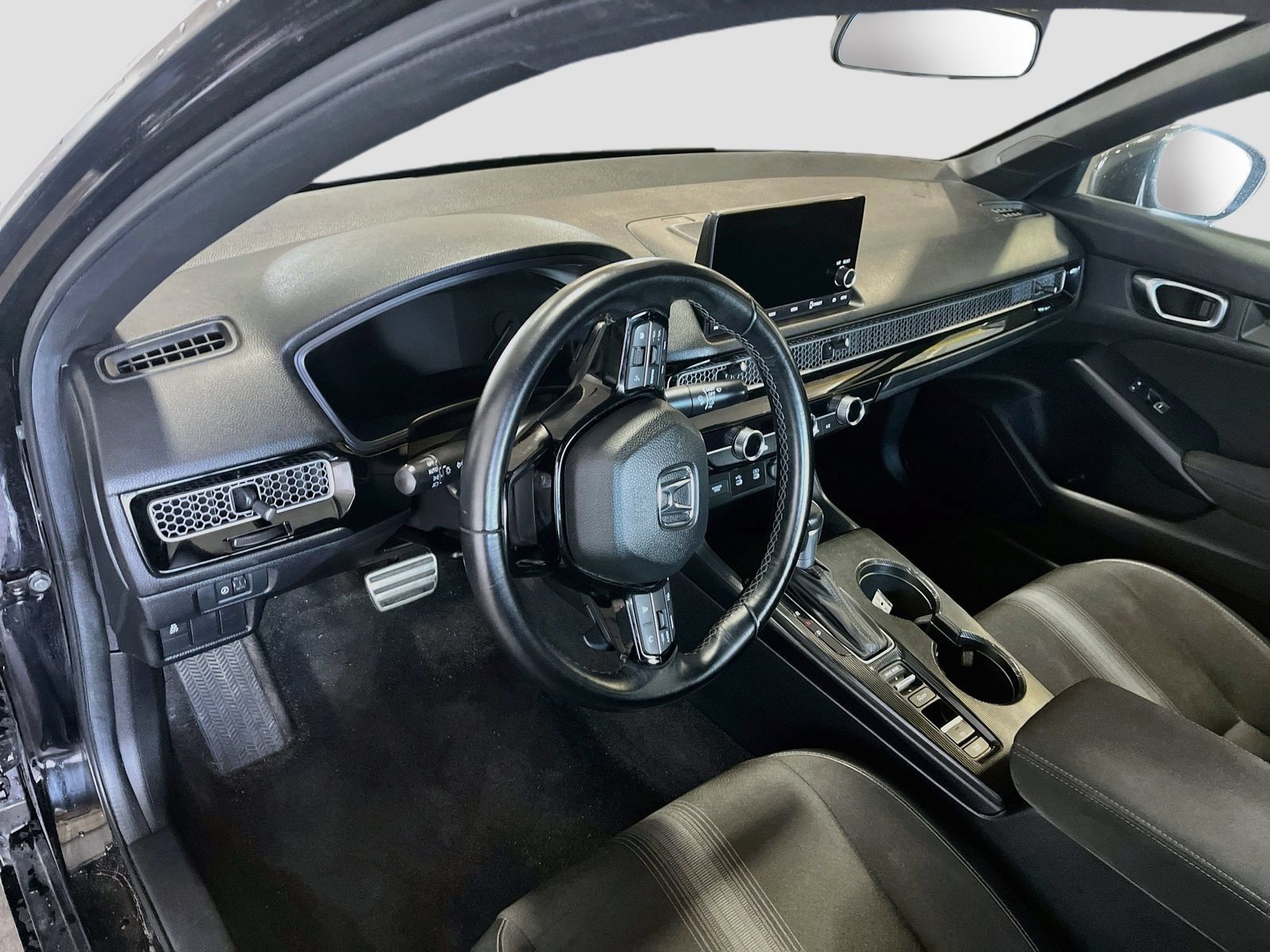 Used 2025 Honda Civic Sport image 9