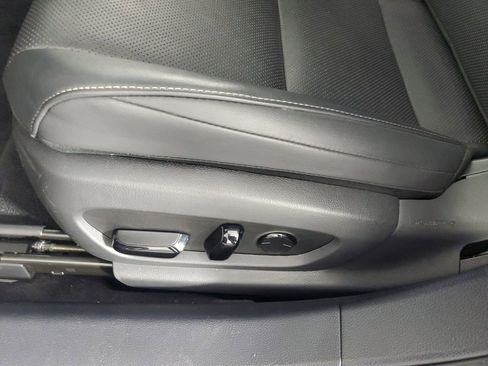 Used 2022 Lexus ES 300h w/ Premium Package image 30