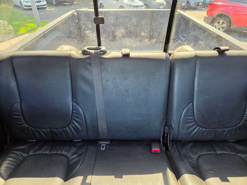 Used 2003 Dodge Ram 2500 Truck SLT AWD/4WD image 16